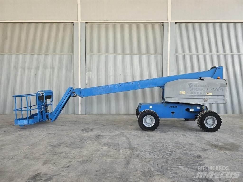Genie S-45 Teleskooppipuominostimet
