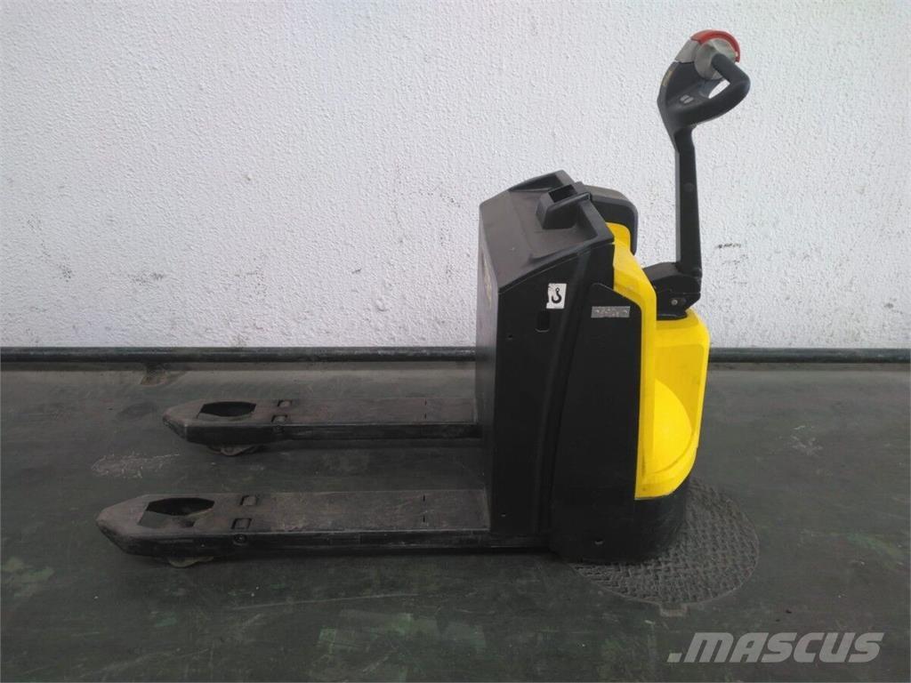 Hyster P1.6 Lavansiirtotrukit