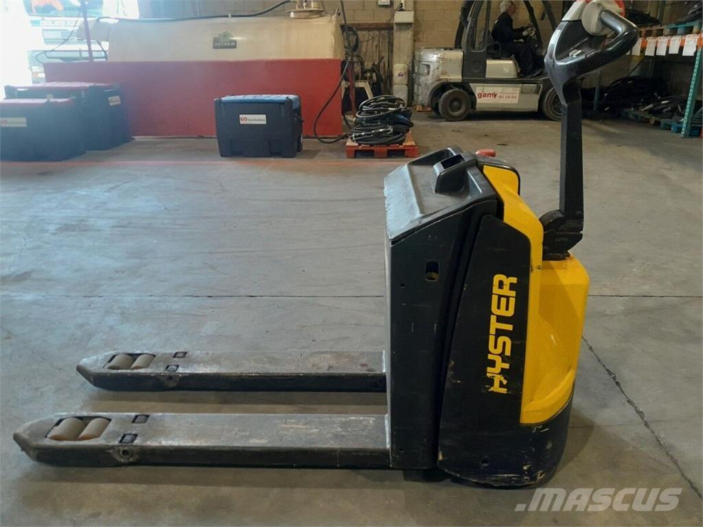 Hyster P1.6 Lavansiirtotrukit