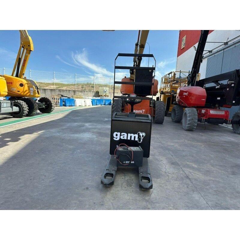 Hyster P2.0 Käsikäyttöiset pinoamisvaunut