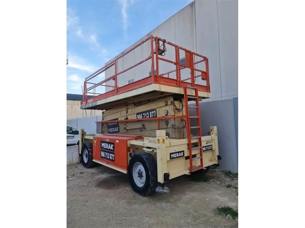 JLG 210-25 Saksilavat