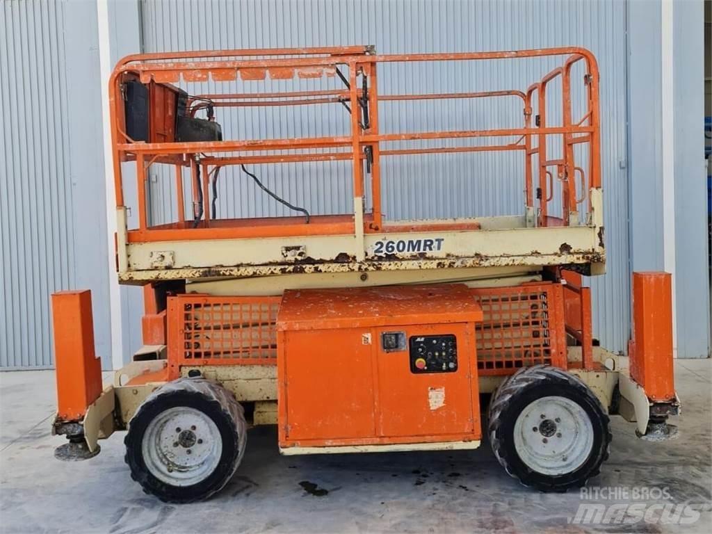 JLG 260 MRT Saksilavat