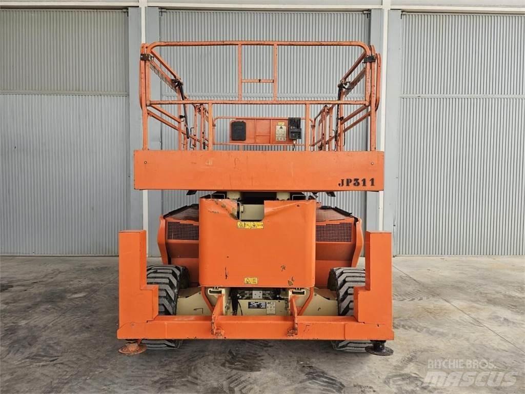 JLG 4394RT Saksilavat