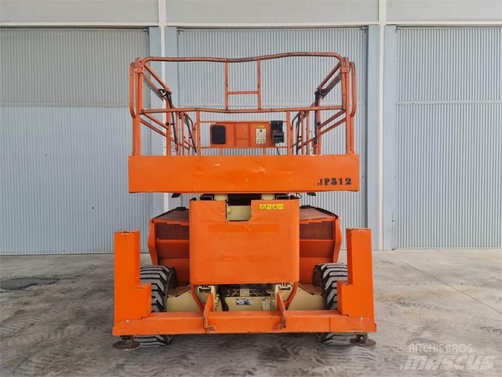 JLG 4394RT Saksilavat