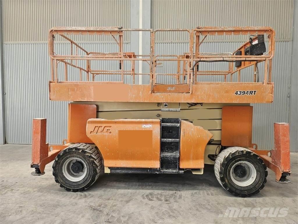 JLG 4394RT Saksilavat