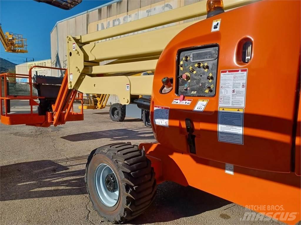JLG 450AJ Kuukulkijat