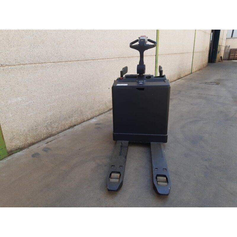 Yale MP20X Lavansiirtotrukit