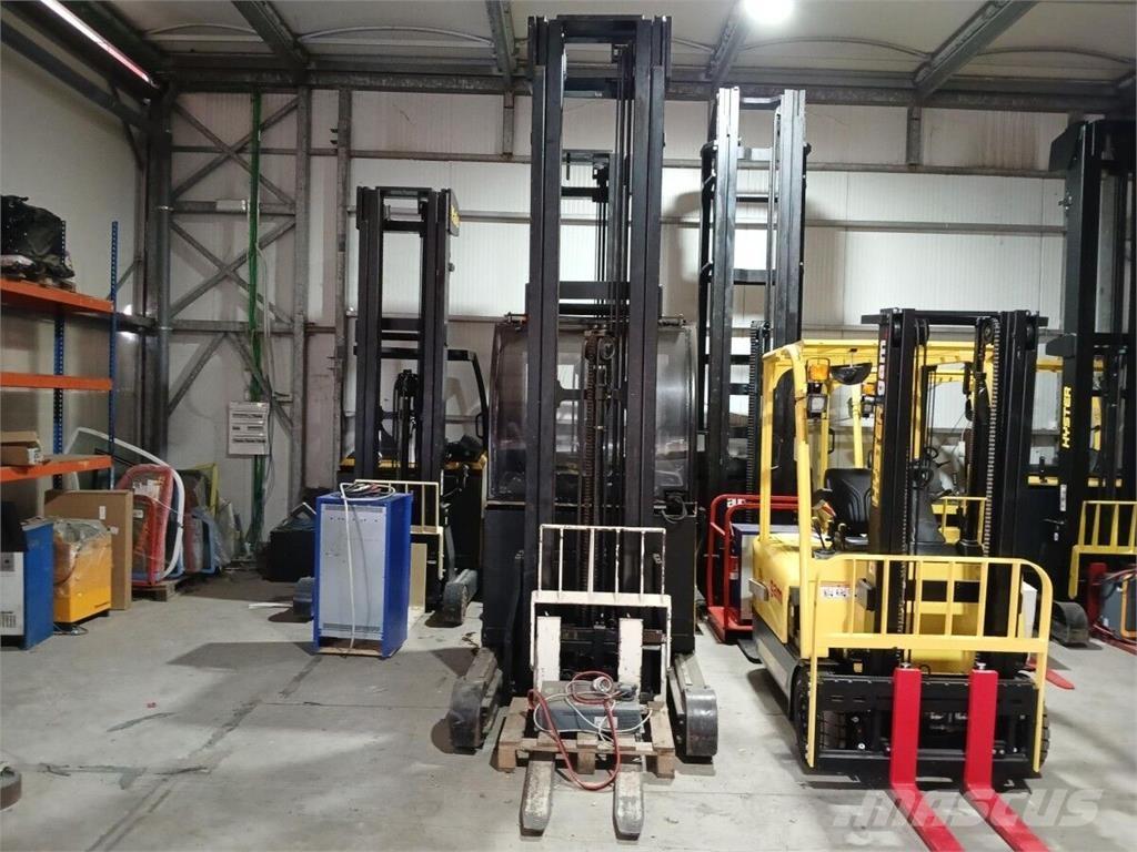 Yale MR16H Työntömastotrukit