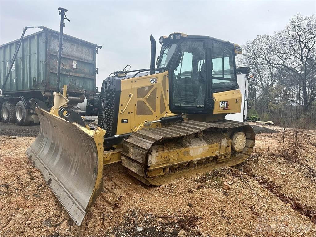 CAT D3 LGP Telaketjupuskutraktorit
