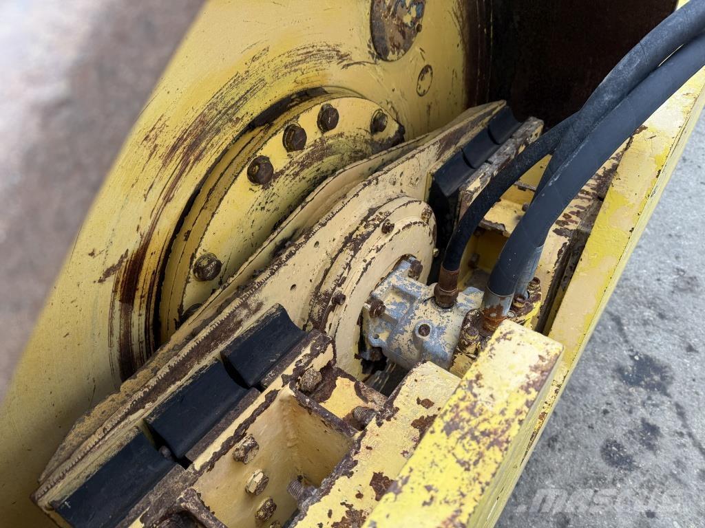 Bomag BW 217 PD-2 Yksivalssijyrät