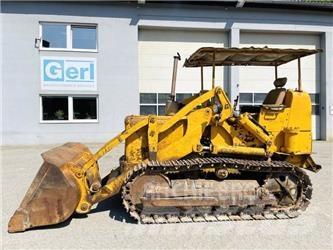 CAT 933F Telakuormaajat