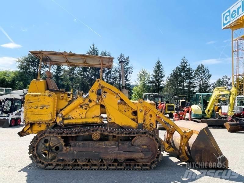 CAT 933F Telakuormaajat