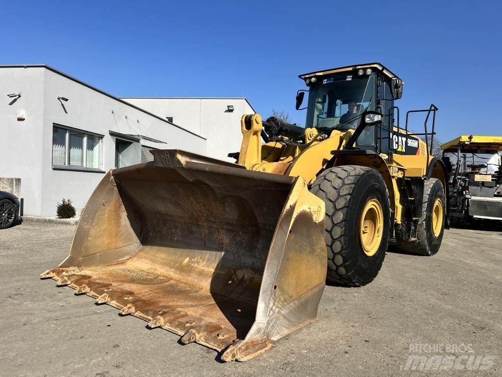 CAT 966 M Pyöräkuormaajat