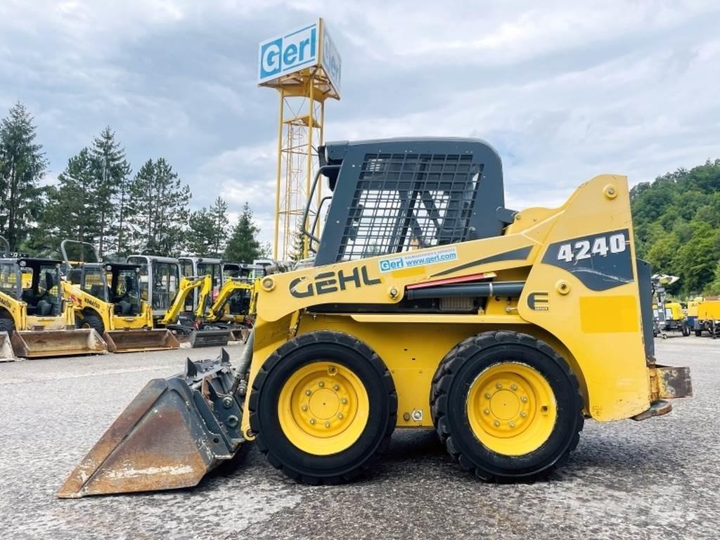 Gehl SL4240 Liukuohjatut kuormaajat