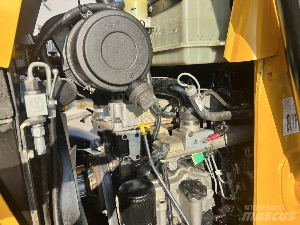 JCB 2 CX-S Kaivurikuormaajat