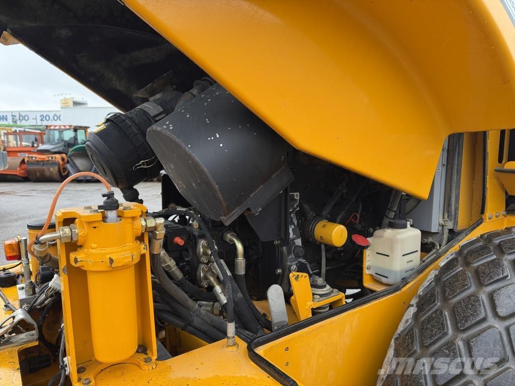JCB Vibromax VM 75 D Yksivalssijyrät