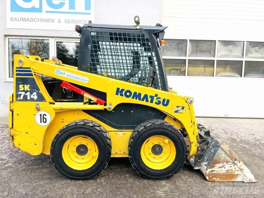 Komatsu SK714 Liukuohjatut kuormaajat