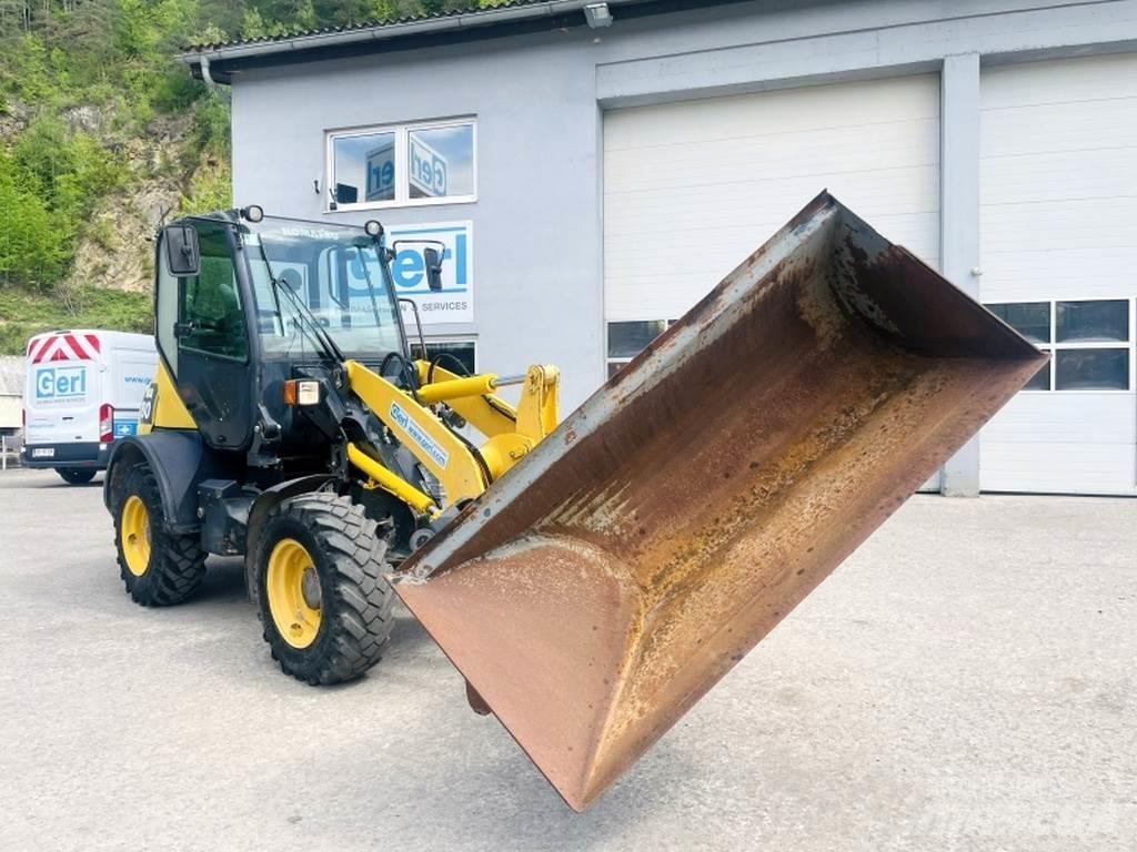 Komatsu WA80-6 Pyöräkuormaajat