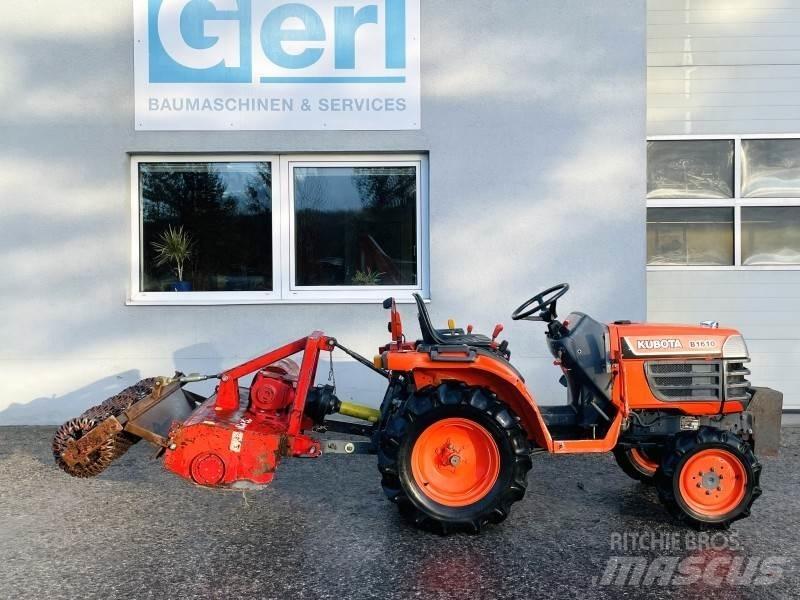 Kubota B1610D Kaivurikuormaajat