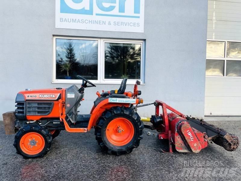 Kubota B1610D Kaivurikuormaajat