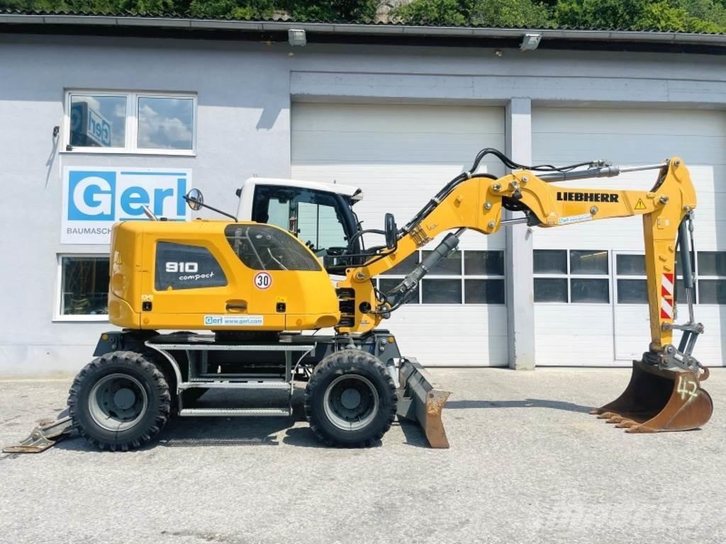 Liebherr A910 Compact Pyöräkaivukoneet