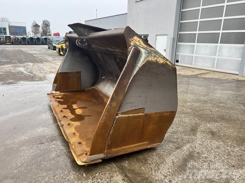 Liebherr Schaufel L 574 Pyöräkuormaajat