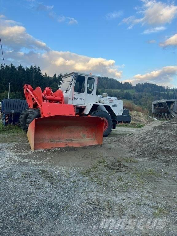Sandvik Tross 130 Pyöräkuormaajat