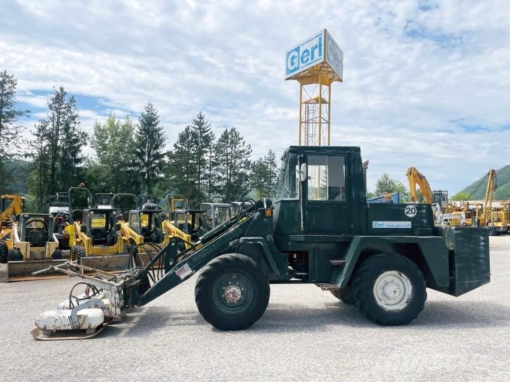 Schaeff ZL8 Pyöräkuormaajat