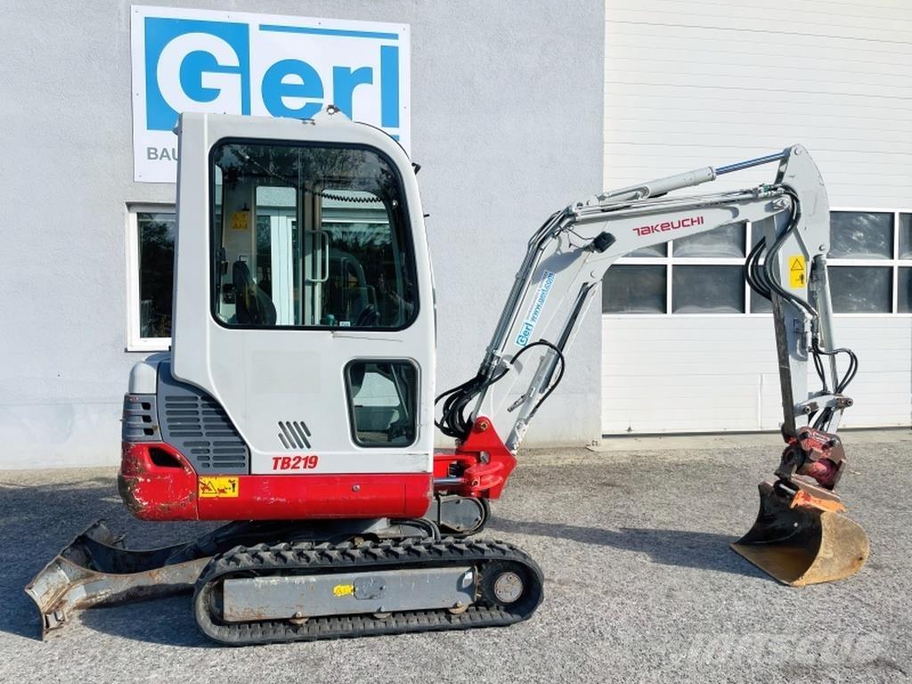 Takeuchi TB219 Minikaivukoneet < 7t