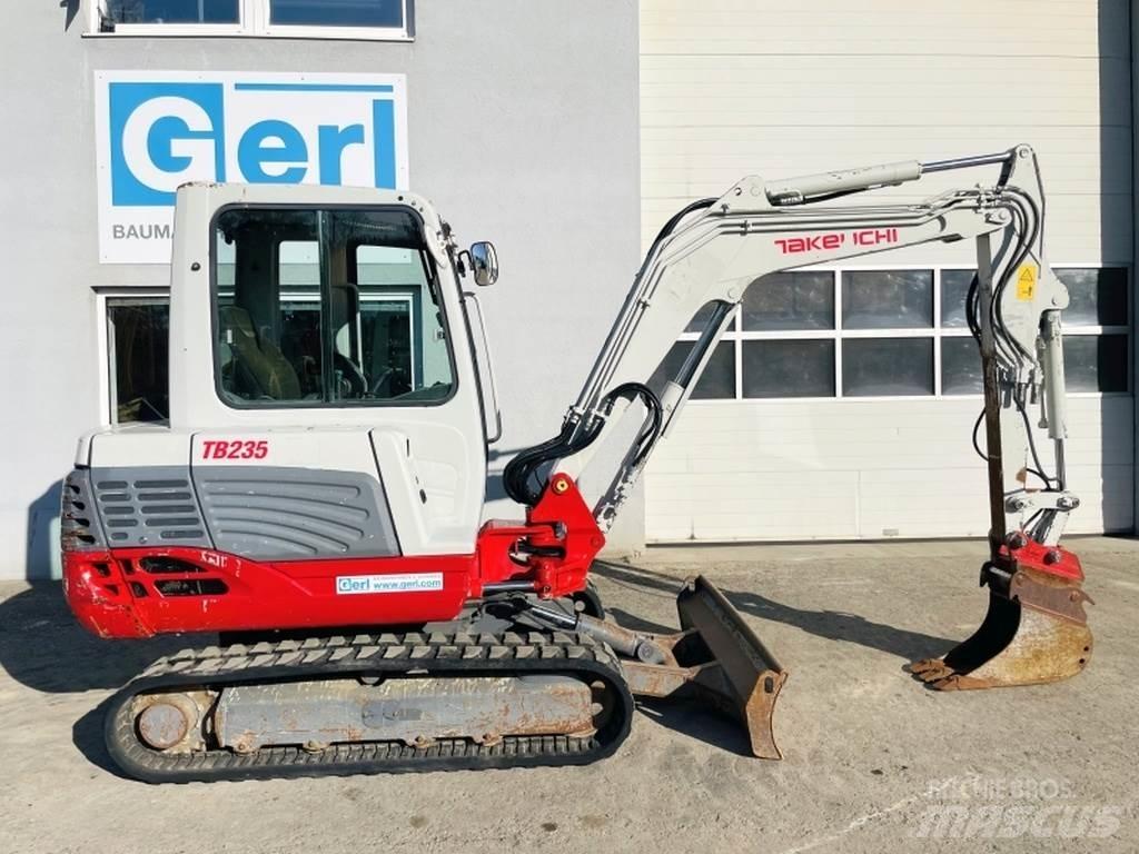 Takeuchi TB235 Minikaivukoneet < 7t