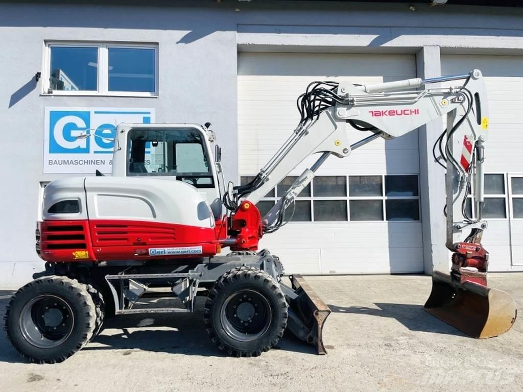 Takeuchi TB295W Pyöräkaivukoneet
