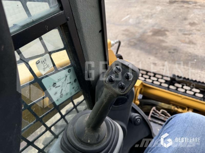 CAT 236D Pienkuormaajat