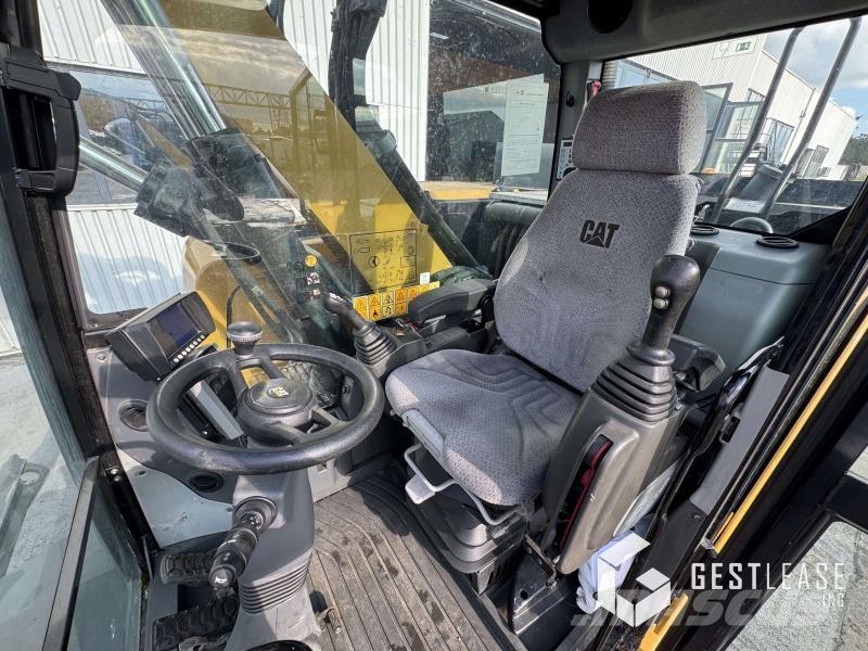 CAT M315F Pyöräkaivukoneet