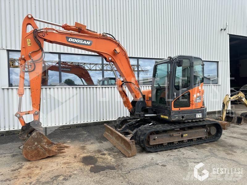 Doosan DX85R-3 Minikaivukoneet < 7t