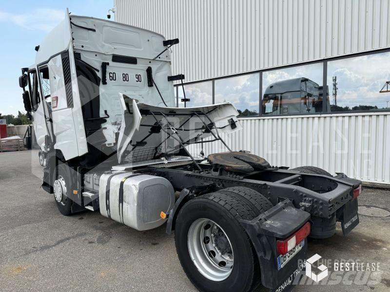 Renault T480 Vetopöytäautot