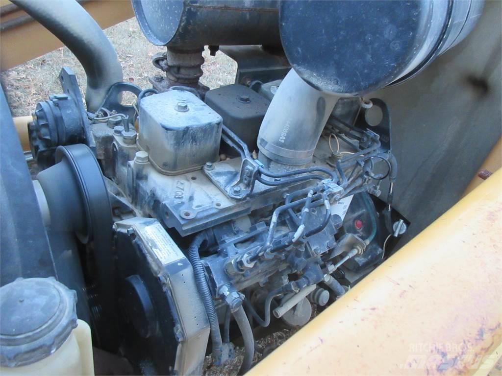 CASE 580L Pyöräkuormaajat