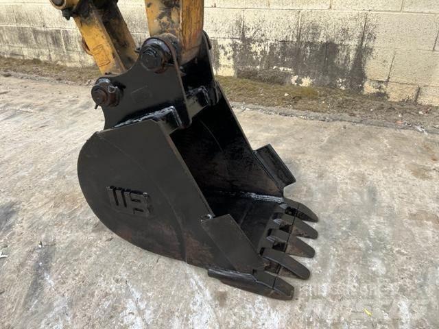 CAT 304E2 CR Minikaivukoneet < 7t