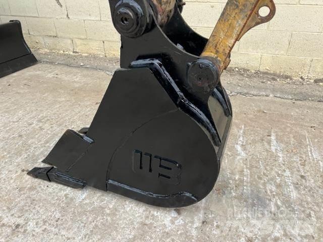 CAT 305.5E2 Minikaivukoneet < 7t
