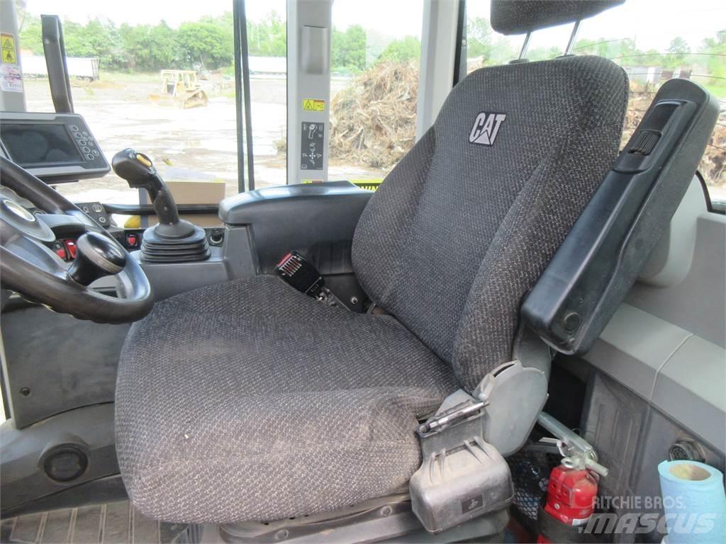 CAT 938M Pyöräkuormaajat