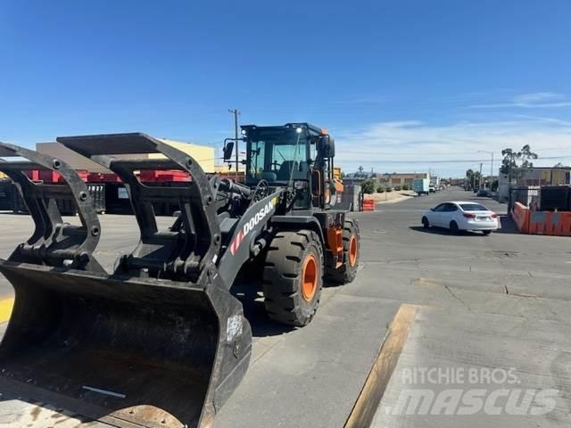 Doosan DL250-7 Pyöräkuormaajat
