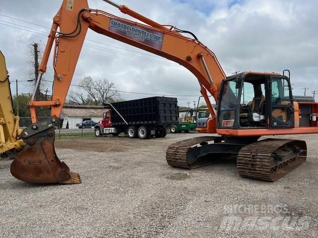 Doosan DX225LC Telakaivukoneet