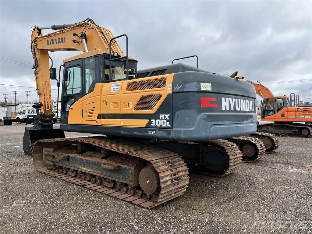 Hyundai HX300L Telakaivukoneet