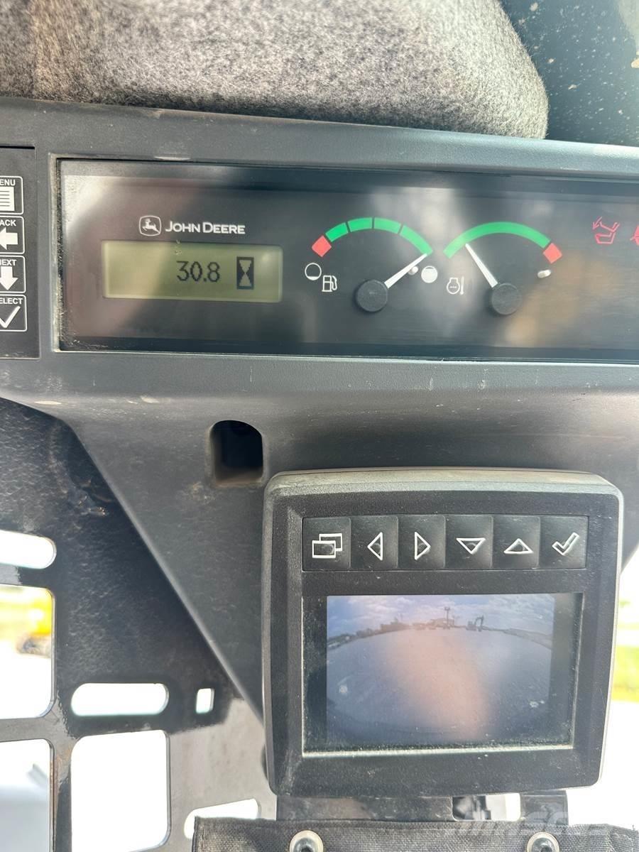 John Deere 318G Liukuohjatut kuormaajat