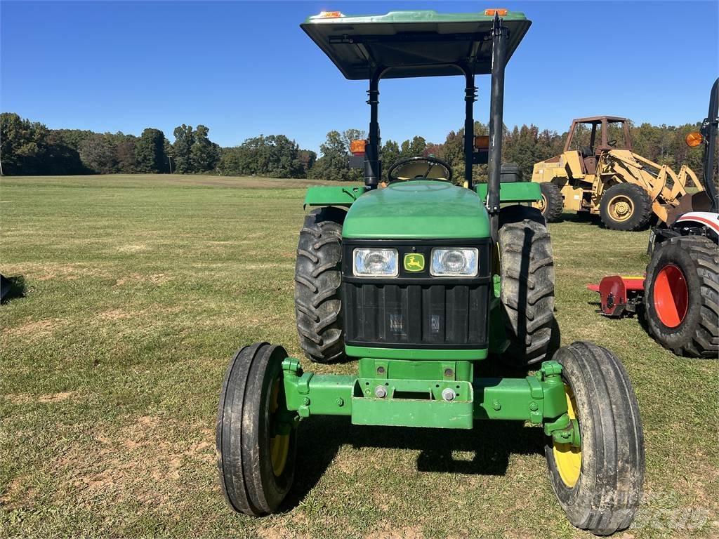 John Deere 5103 Traktorit