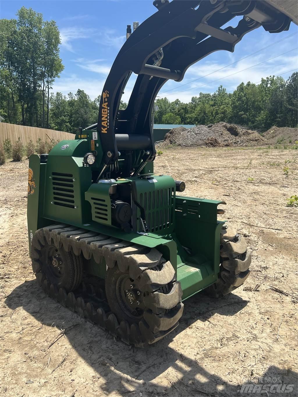  Kanga DT825 Muut koneet