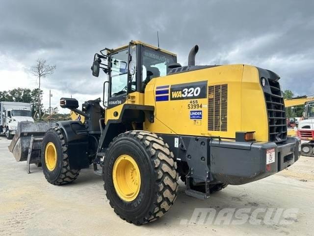Komatsu WA320-8 Pyöräkuormaajat