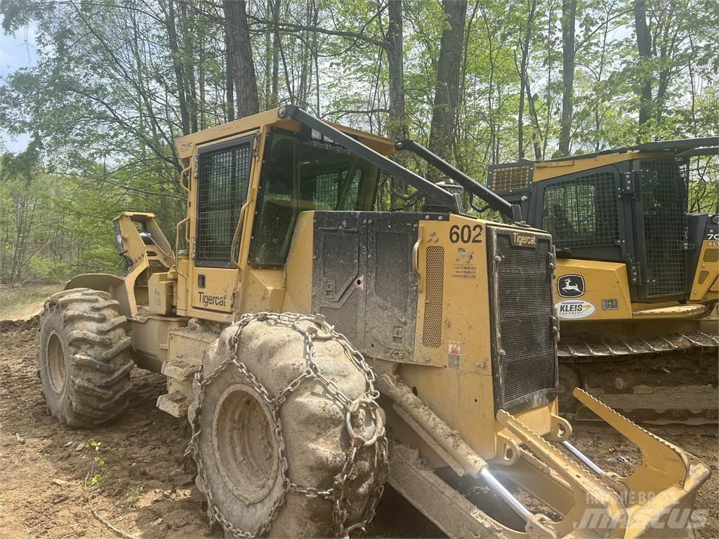 Tigercat 602 Juontokoneet