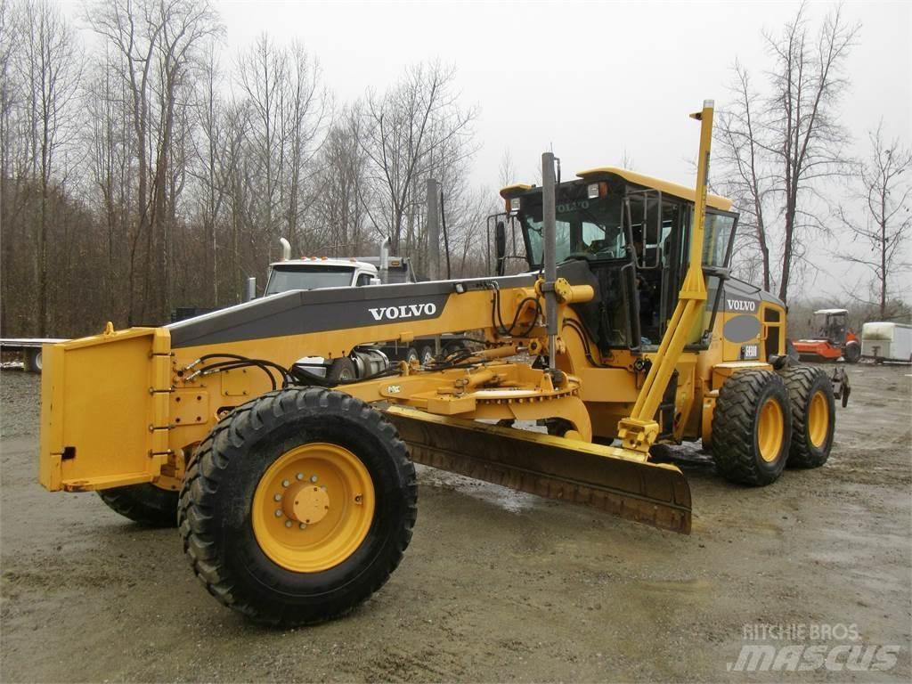 Volvo G930B Tiehöylät