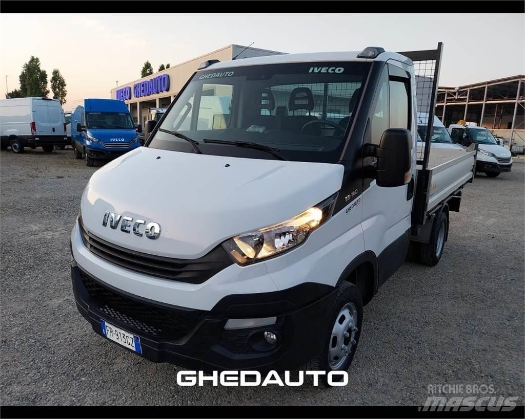 Iveco 35C14 Jakeluautot