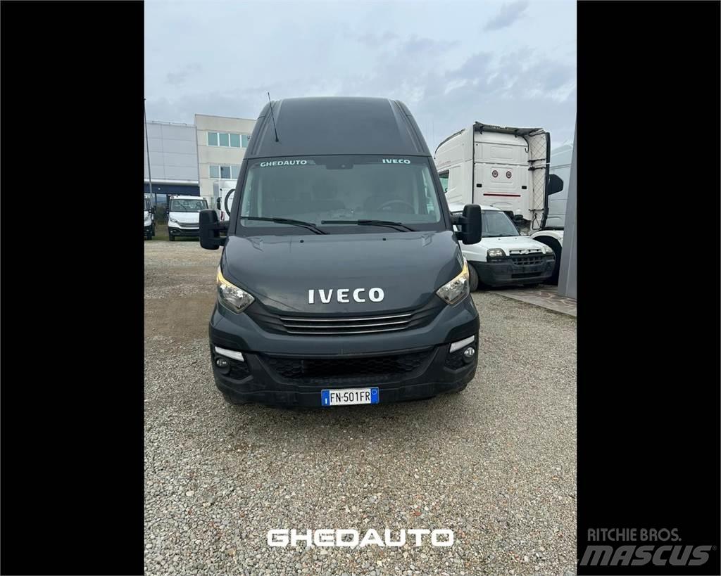Iveco 35S16 Jakeluautot